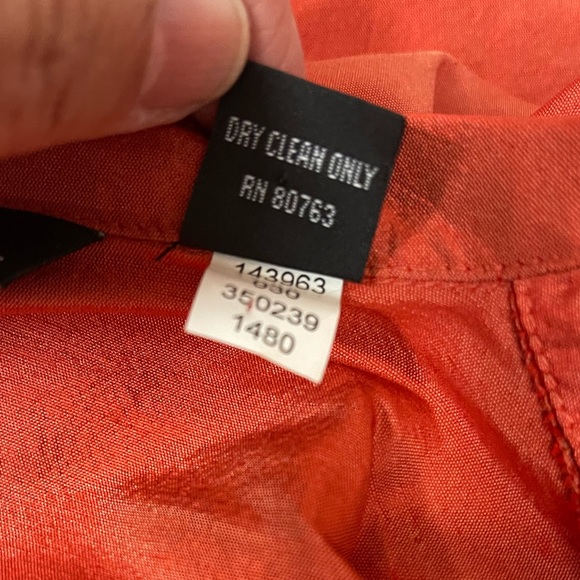 MODA INTERNATIONAL Raw Silk Wrap Top Cropped Burnt Orange Size Small - Picture 9 of 9